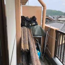 春日井市にてベランダの片付け作業