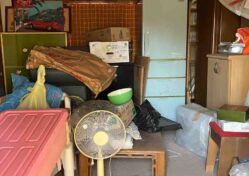 小牧市で冷蔵庫の回収作業のご依頼｜春日井・小牧・名古屋の粗大ゴミ、不用品回収、引越しゴミ回収はライフサービス