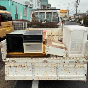 春日井市で衣装ケースなどの不用品回収を行いました