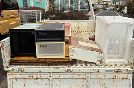 春日井市で衣装ケースなどの不用品回収を行いました