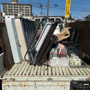 春日井市でベッド・マットレス・ソファの回収